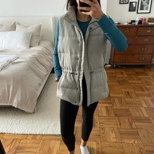 Oversized Grey Puffer Vest - BR